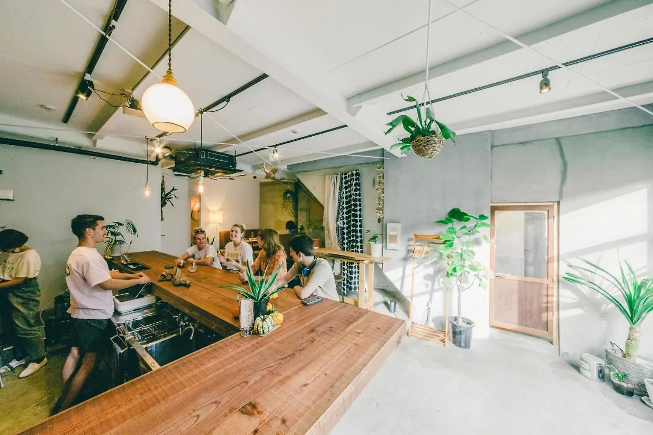 Hippo Hostel And Cafe Bar Osaka 0*,